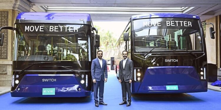 Switch Mobility unveils EiV12 electric bus with 300-km range