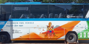 JBM Powers Delhi’s Green Push; CM Rekha Gupta Flags Off 100 New DEVi Electric Buses