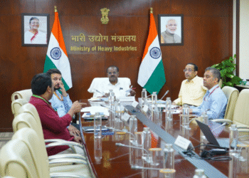 JBM Powers Delhi’s Green Push; CM Rekha Gupta Flags Off 100 New DEVi Electric Buses